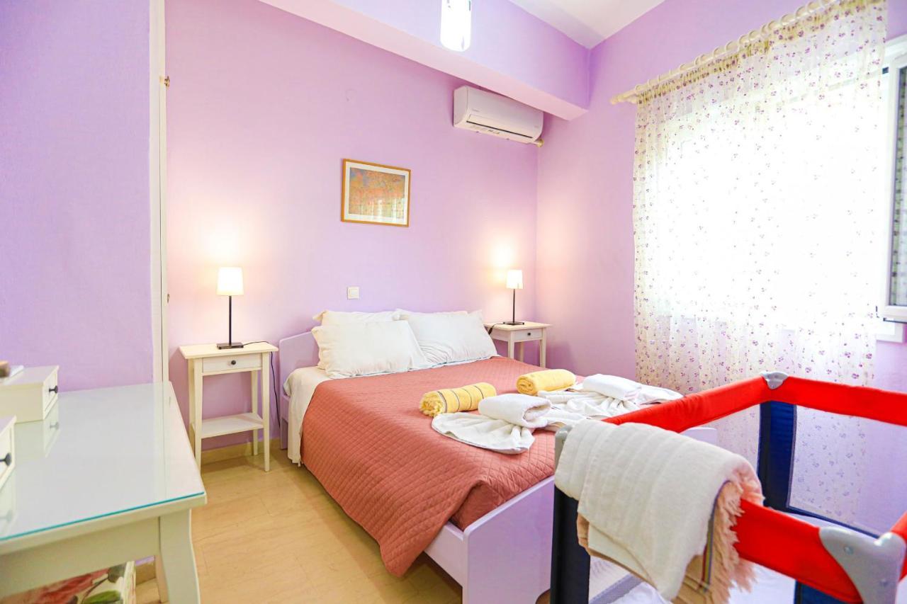 Kaminaki Beachfront Apartment