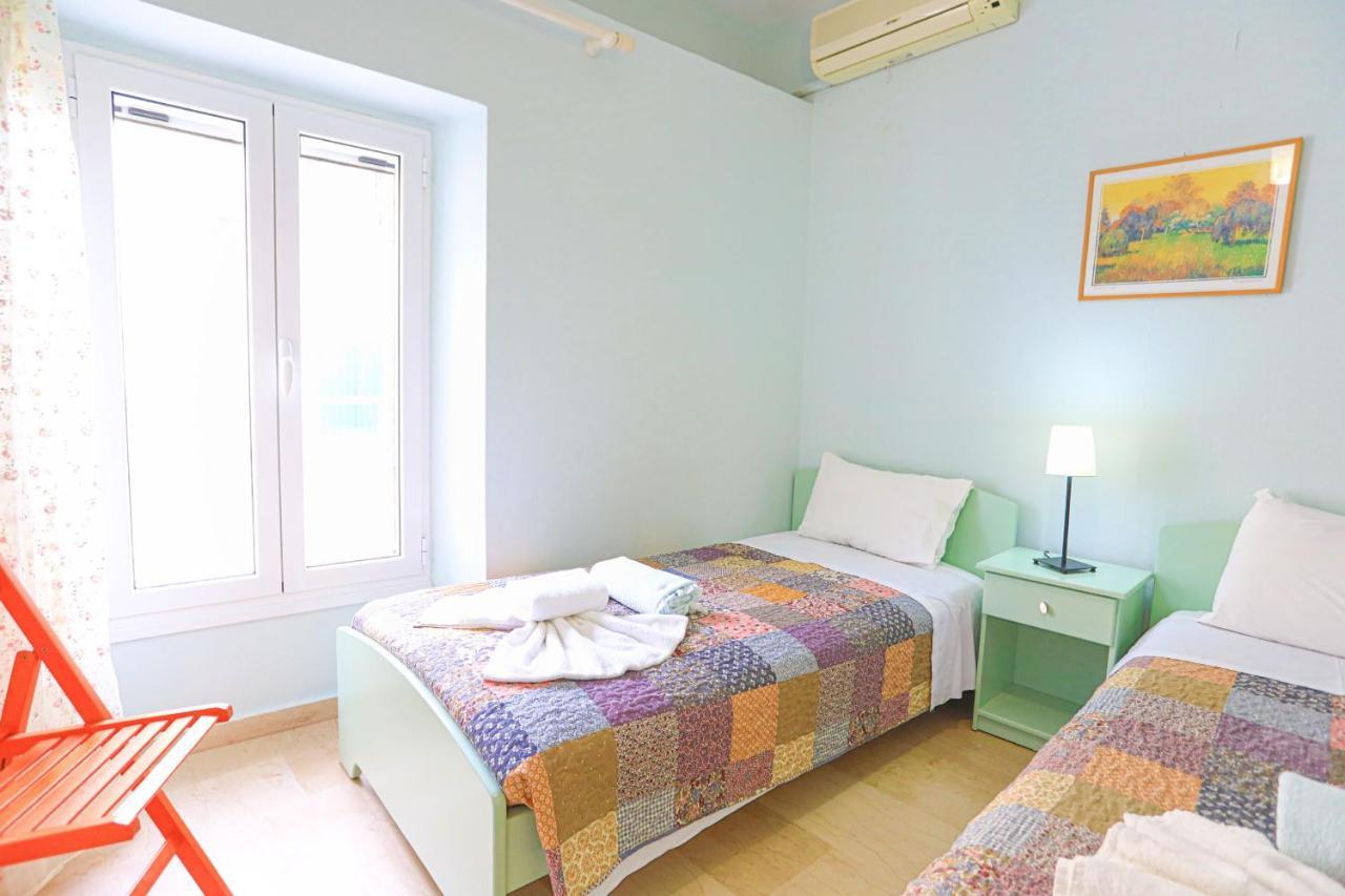 Kaminaki Beachfront * Nisaki (Corfu)