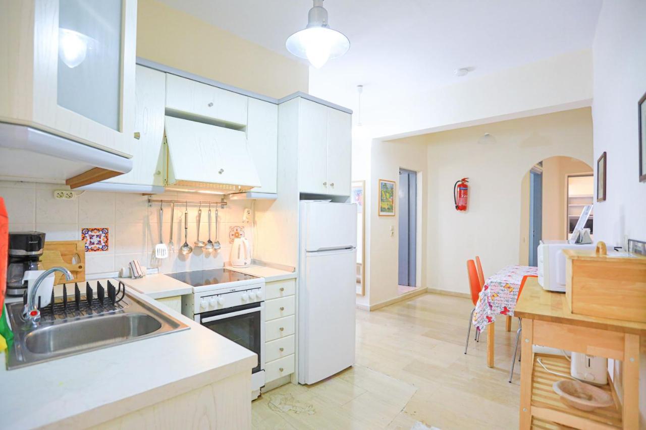Apartment Kaminaki Beachfront *